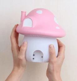 Nachtlamp Paddenstoelhuis - Elfje A Little Lovely Company 15 Nachtlamp Paddenstoelhuis - Elfje A Little Lovely Company -A Little Lovely Company Winkel image 103