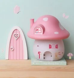 Nachtlamp Paddenstoelhuis - Elfje A Little Lovely Company 11 Nachtlamp Paddenstoelhuis - Elfje A Little Lovely Company -A Little Lovely Company Winkel image 99