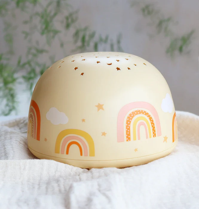 Voorkant -A Little Lovely Company Winkel plramc09 lr 4 projector light rainbows